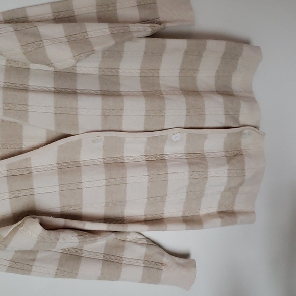 Saks fifth Ave cashmere silk cardigan, neutral stripe, cozy, women's size small - Picture 3 of 7
